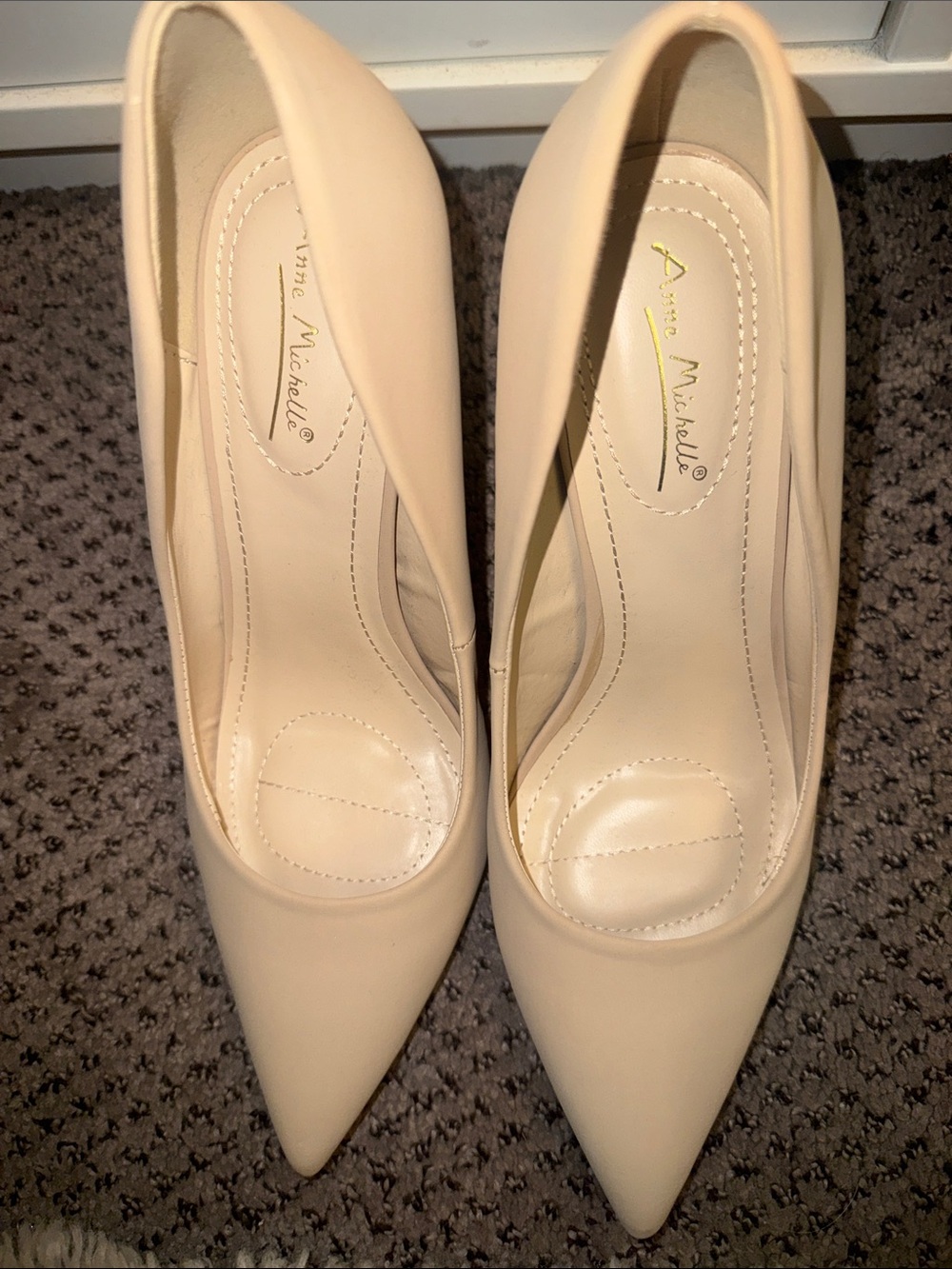 Anne Michelle Nude Pointed-Toe 4 1/2” Pumps